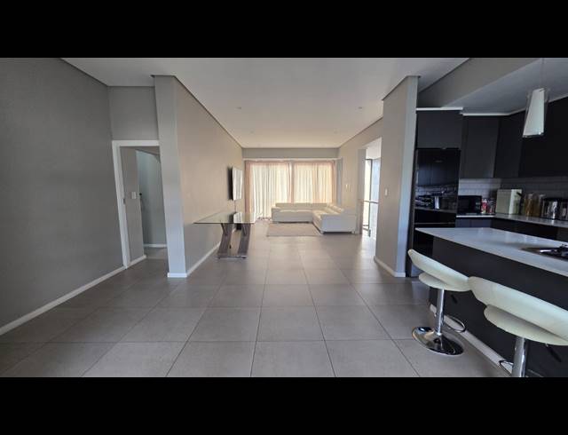 3 BEDROOM SECTIONAL TITLE TO LET IN PALM LAKES ESTATE